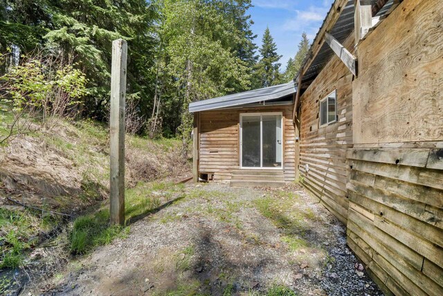 17718 E Washington Rd, Valleyford, WA 99036