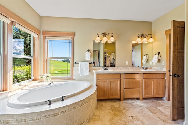 4224 E Hoffman Ln, Spokane, WA 99223 - full bath featuring double vanity and a garden tub
