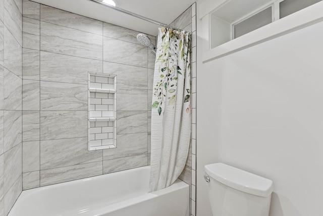 16814 N Tamarac Ln, Nine Mile Falls, WA 99026 - bathroom with shower / tub combo with curtain and toilet