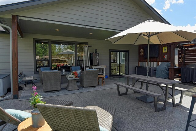 25523 N N Sheridan Rd, Chattaroy, WA 99003 - view of patio / terrace featuring outdoor dining space