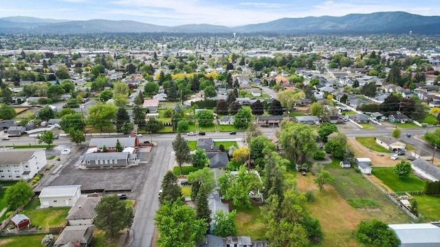823 N Woodlawn Rd, Spokane Valley, WA 99216 - aerial view of a mountainous background
