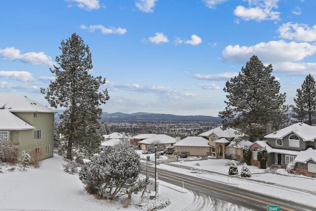 7285 E Columbia Dr, Spokane, WA 99212 - mountain view with nearby suburban area