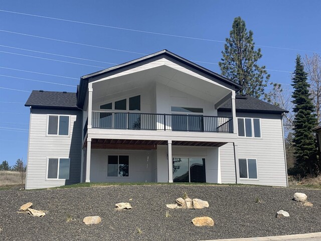 7285 E Columbia Dr, Spokane, WA 99212 - rear view of house with a balcony