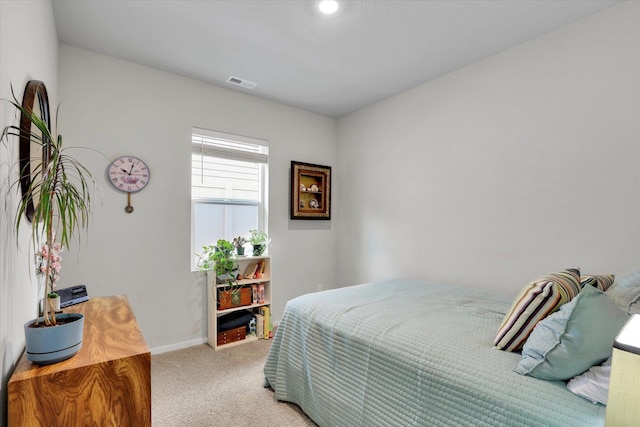 5704 W Jamestown Ln, Spokane, WA 99208 - bedroom featuring light carpet, baseboards, and recessed lighting