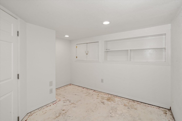 207 W 27th Ave, Spokane, WA 99203 - unfurnished room with concrete flooring and recessed lighting