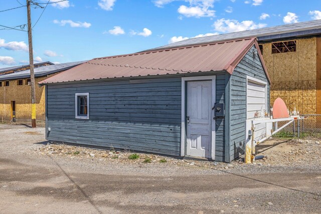 10807 E Trent Ave, Spokane Valley, WA 99206 - view of outbuilding featuring an outdoor structure