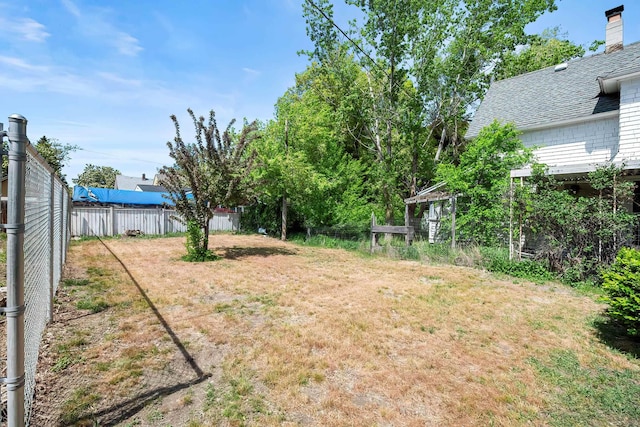 1715 N Jefferson St Unit 1717, Spokane, WA 99205 - view of yard with fence