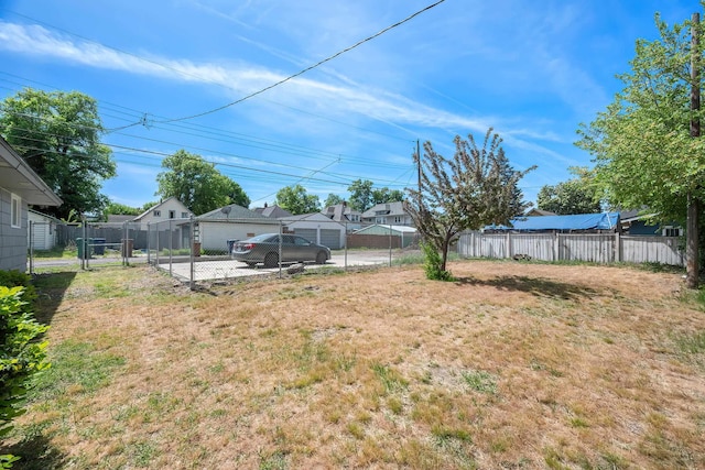 1715 N Jefferson St Unit 1717, Spokane, WA 99205 - view of yard with a gate