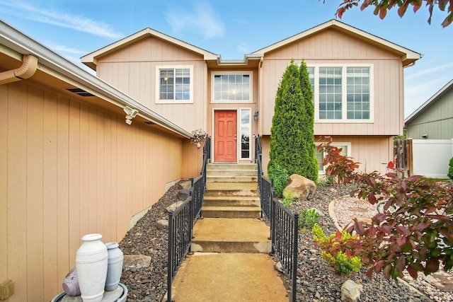 1104 S Comax Ct, Spokane, WA 99224 - entrance to property with fence