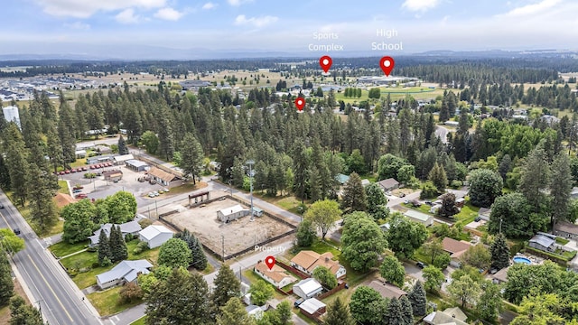 aerial view of property and surrounding area