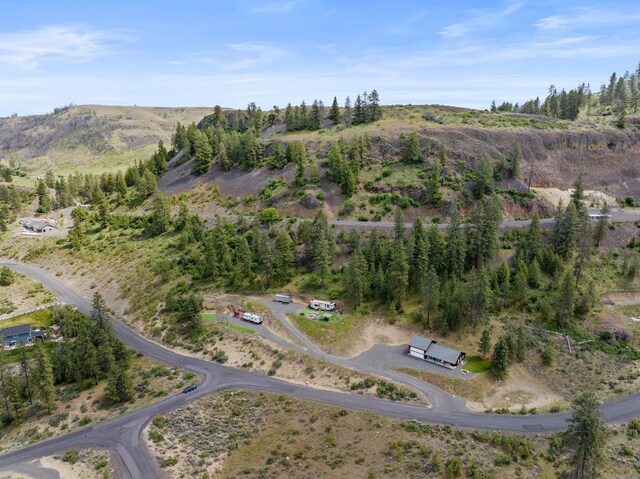 39510 Lakewind Dr N, Seven Bays, WA 99122