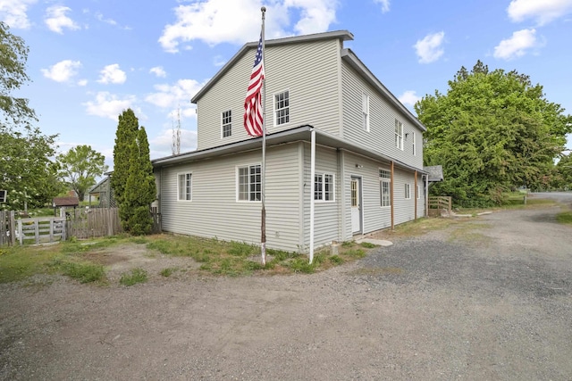 14203 E Belmont Rd, Mica, WA 99023 - view of home's exterior featuring fence