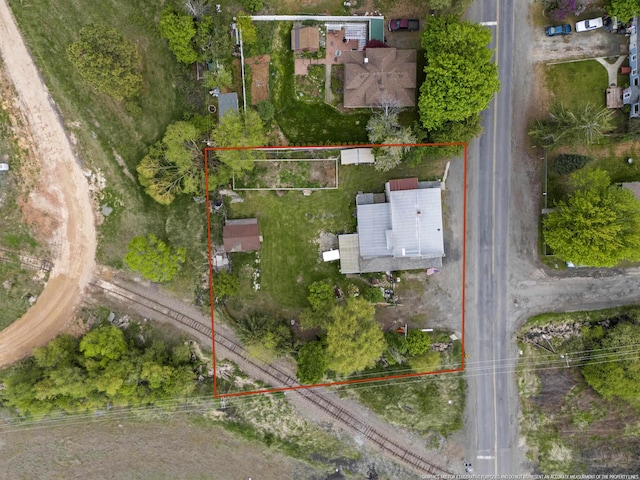 14203 E Belmont Rd, Mica, WA 99023 - aerial view of property and surrounding area with property parcel outlined