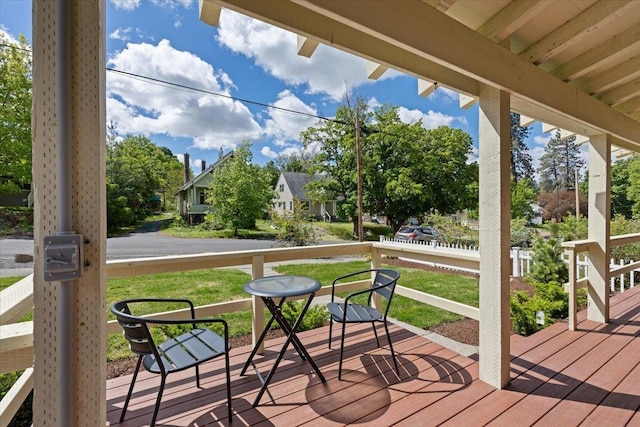 1721 E 12th Ave, Spokane, WA 99202 - wooden terrace featuring a residential view and a yard