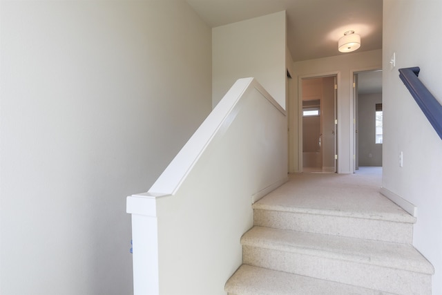 1810 W Summit Pkwy, Spokane, WA 99201 - view of staircase