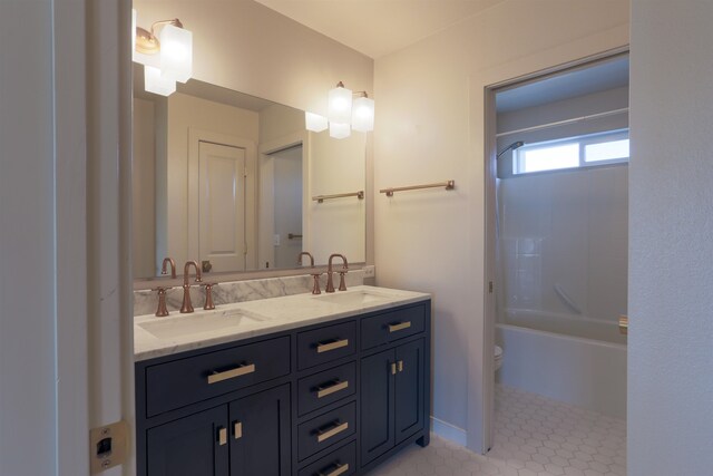 1810 W Summit Pkwy, Spokane, WA 99201 - full bath featuring double vanity, toilet, and tub / shower combination