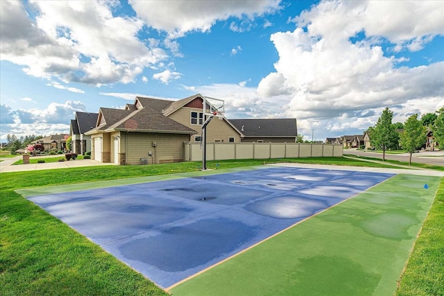 7708 N Warren Ln, Spokane, WA 99208 - view of sport court