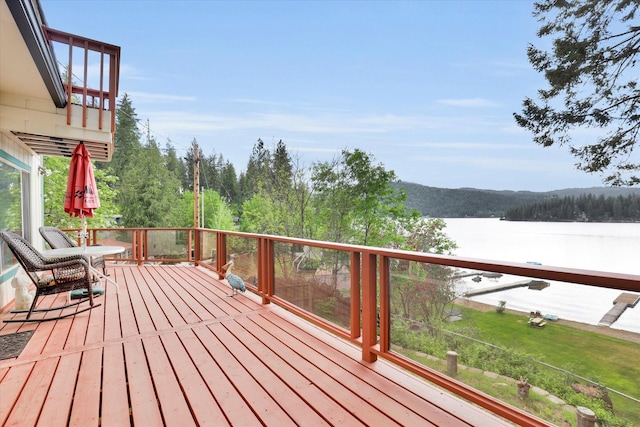 13227 N E Newman Lake Dr, Newman Lake, WA 99025 - view of wooden terrace