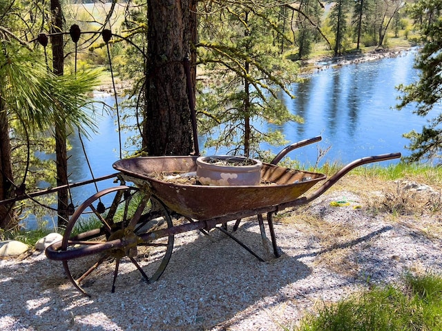 20 River Ranch Rd, Kettle Falls, WA 99141 - view of yard with a water view