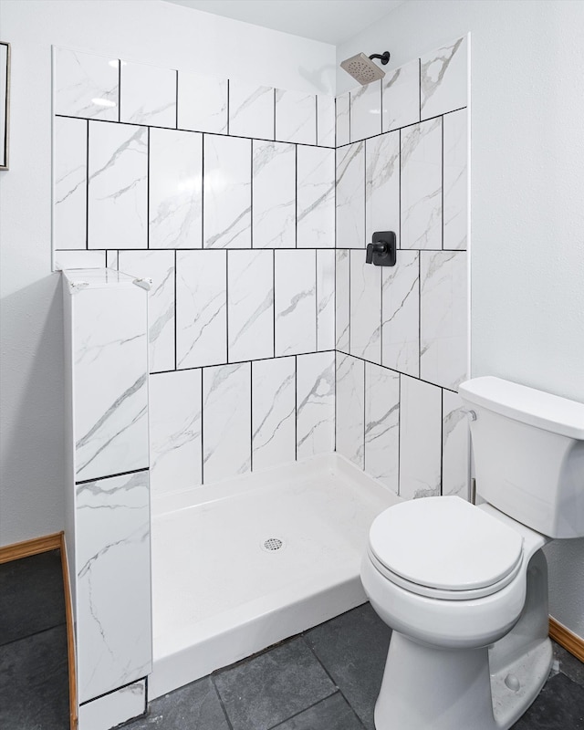 6482 Lakeview Dr, Nine Mile Falls, WA 99026 - full bath featuring toilet and tiled shower