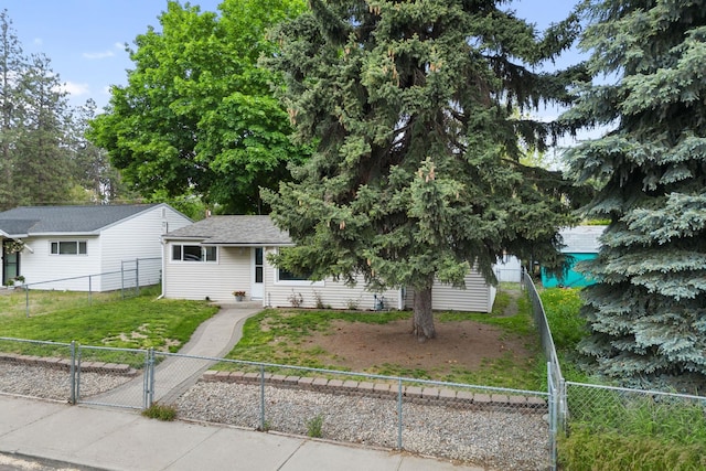 3123 E 36th Ave, Spokane, WA 99223 - view of front of property featuring a gate