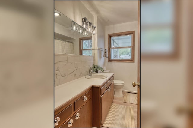 9509 N Atlantic St, Spokane, WA 99218 - bathroom featuring toilet and vanity