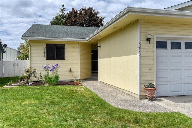 6923 N Hamilton St Unit 6923, Spokane, WA 99208 - entrance to property with roof with shingles and a garage