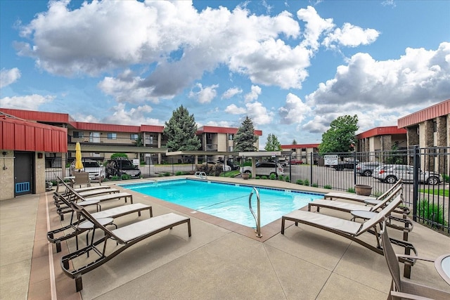 172 S Coeur Dalene St Unit G304, Spokane, WA 99204 - community pool with fence and a patio