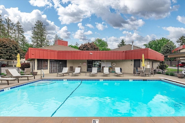 172 S Coeur Dalene St Unit G304, Spokane, WA 99204 - community pool with fence and a patio area
