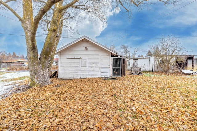 33 E Everett Ave, Spokane, WA 99207 - view of shed with a gate and fence