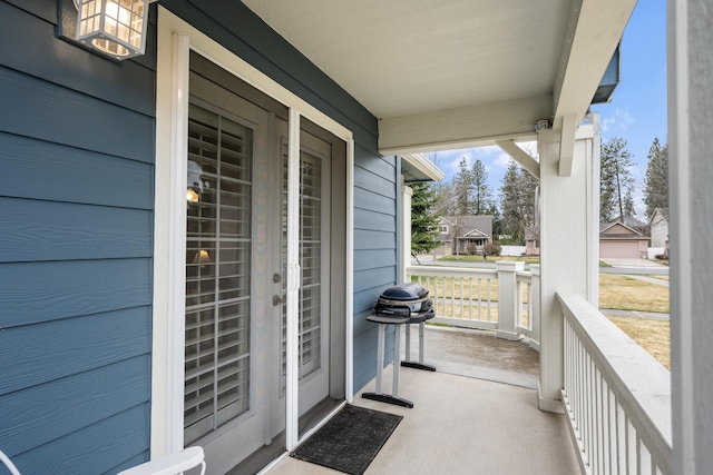 9016 N Sundance Dr, Spokane, WA 99208 - balcony with covered porch