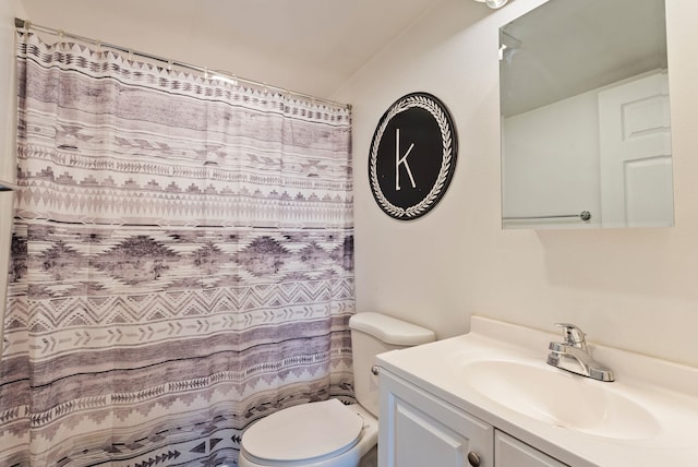 4521 E Fairview St, Spokane, WA 99217 - full bath with toilet, vanity, and a shower with shower curtain