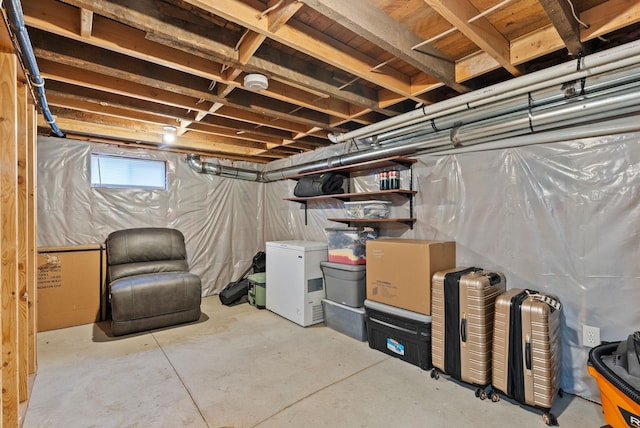 4521 E Fairview St, Spokane, WA 99217 - basement with refrigerator