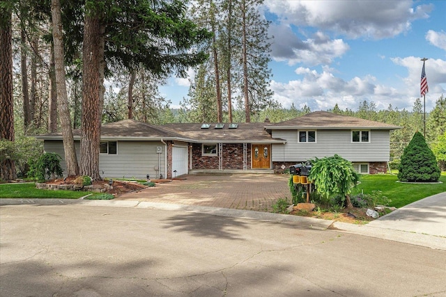 1425 W Parkwood Ct, Spokane, WA 99218 - photo 1