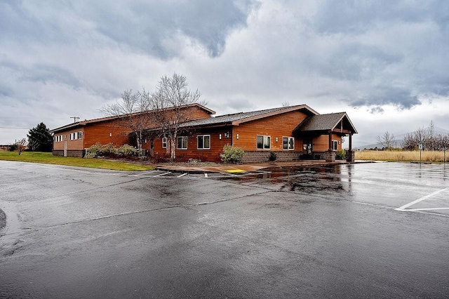6701 N Idaho Rd, Newman Lake, WA 99025 - chalet / cabin with uncovered parking