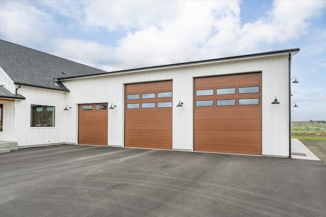 23114 W Mcfarlane Rd, Medical Lake, WA 99022 - view of garage