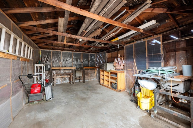 607 E Walton Ave, Spokane, WA 99207 - view of garage