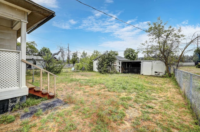 1608 E Pacific Ave, Spokane, WA 99202 - view of yard with stairs