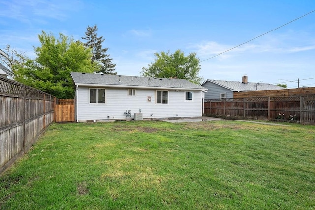 2417 E Nebraska Ave, Spokane, WA 99208 - rear view of property with a patio