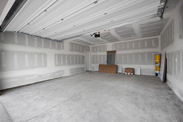 11911 N Main St, Mead, WA 99021 - garage with a garage door opener