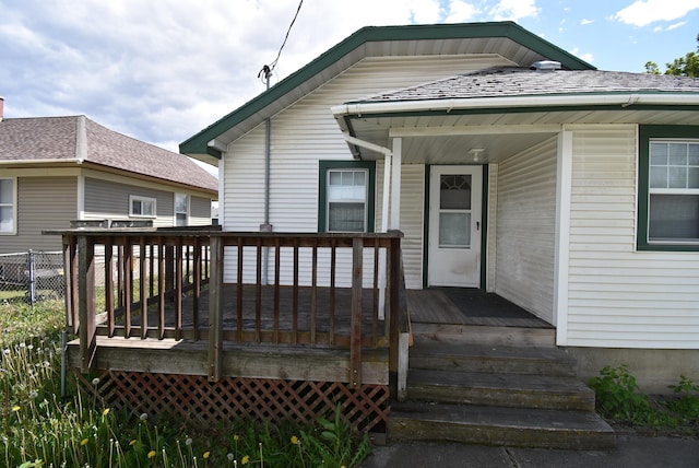 1103 E Longfellow Ave, Spokane, WA 99207 - view of exterior entry featuring a wooden deck