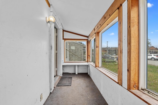 110 N Spokane Ave, Newport, WA 99156 - unfurnished sunroom featuring vaulted ceiling