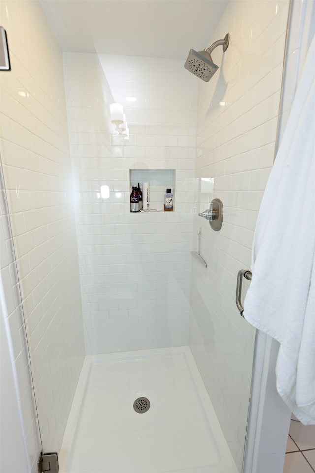 136 E Rockwood Blvd Unit 201, Spokane, WA 99202 - full bathroom featuring a shower stall