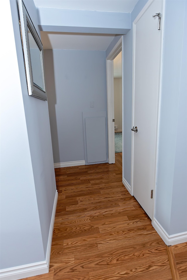 136 E Rockwood Blvd Unit 201, Spokane, WA 99202 - corridor with wood finished floors and baseboards