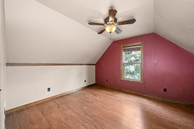 802 10th St, Davenport, WA 99122 - bonus room featuring wood finished floors, a ceiling fan, lofted ceiling, and baseboards