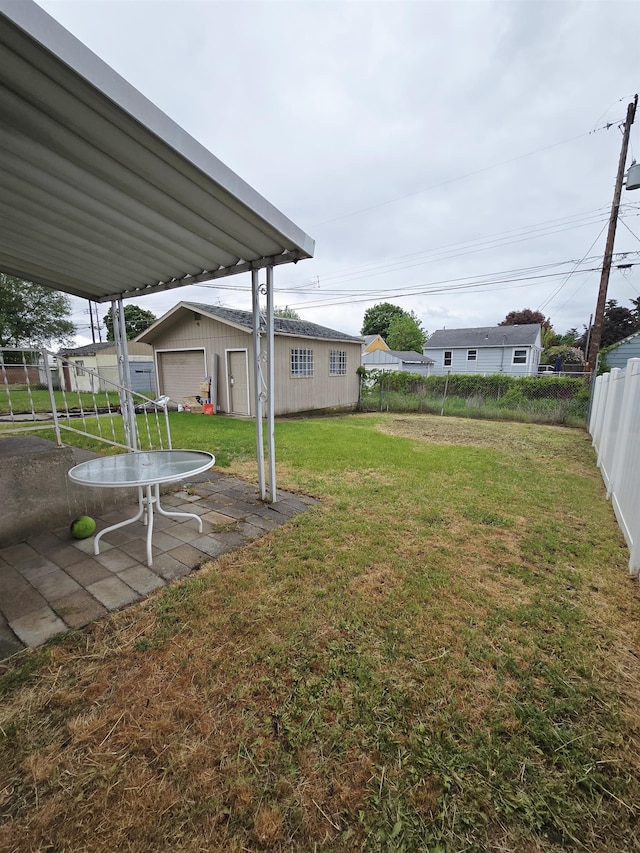 1304 E Hoffman Ave, Spokane, WA 99207 - view of yard featuring an outdoor structure