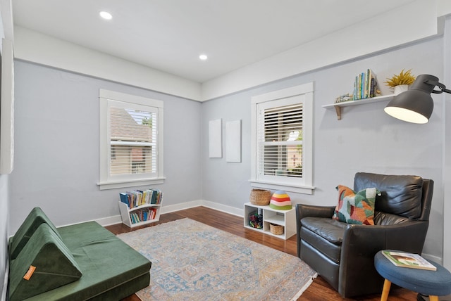 1116 E Newark Ave, Spokane, WA 99202 - sitting room featuring wood finished floors, baseboards, and recessed lighting