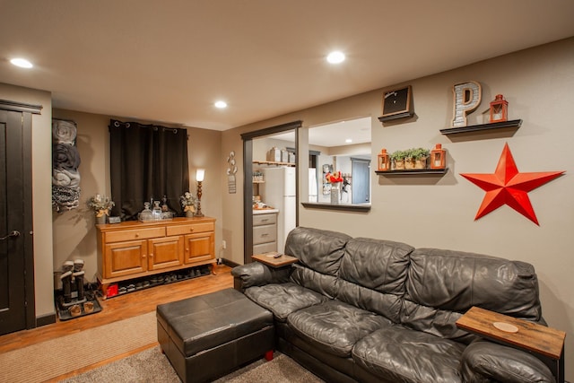 1207 E Bismark Ave, Spokane, WA 99208 - living area featuring wood finished floors and recessed lighting
