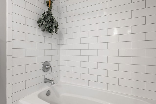 1732 W 14th Ave, Spokane, WA 99204 - full bathroom featuring bathing tub / shower combination