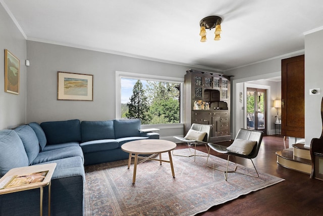 1732 W 14th Ave, Spokane, WA 99204 - living area featuring wood finished floors and ornamental molding